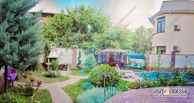 The pool, the vacation spot, a barbecue, on the villa house. Green garden villa house in Odessa.