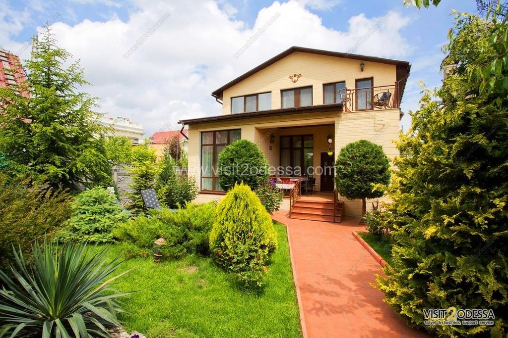 2 floors villa Arcadia area in Odessa, 3 bedroom and 2 bathroom Cozy planning, in the Villa Arcadia area Odessa for rent
