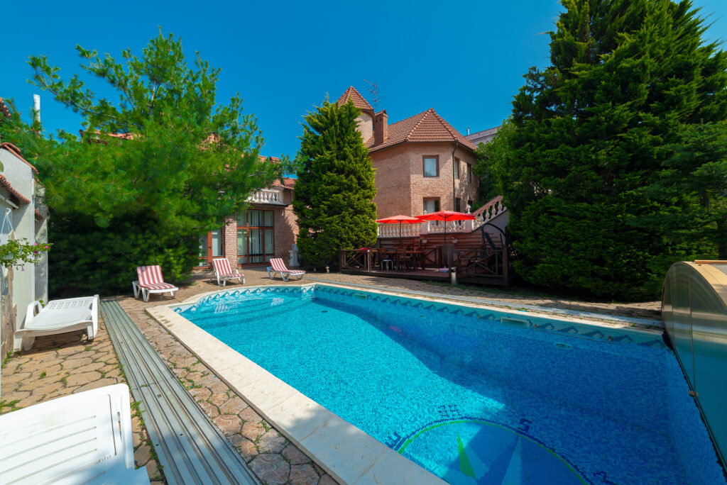 Luxury Odessa Villa with pool Luxury Odessa Villa with pool